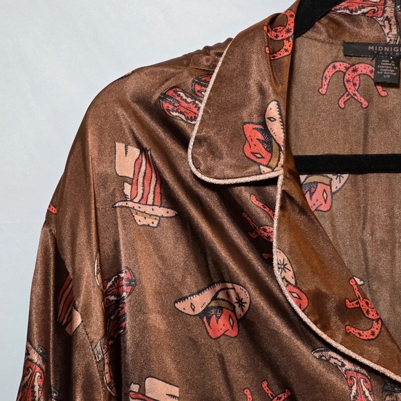 NWT Midnight Bakery Silky Cowgirl Print Button Front Top Chapel Roan Horse, sz L - Picture 8 of 9